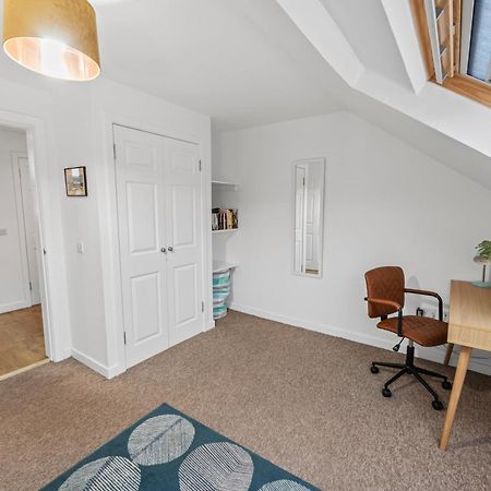 Stunning 2Br Loft Apt In Oban - Sea Views ภายนอก รูปภาพ